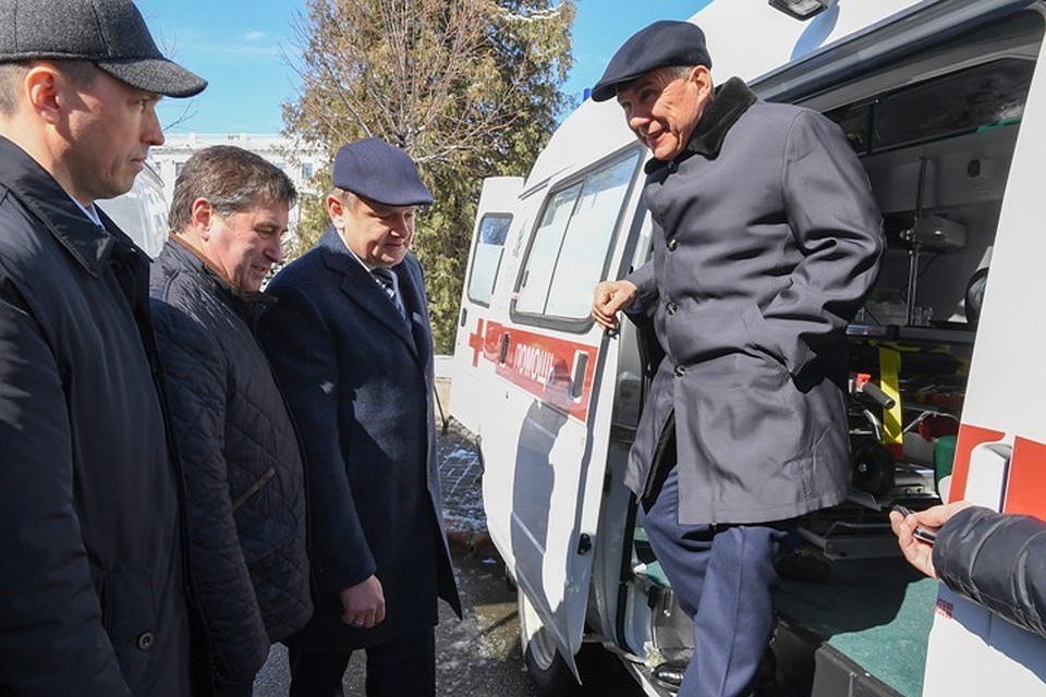 Автомобили оснащены современным медицинским оборудованием