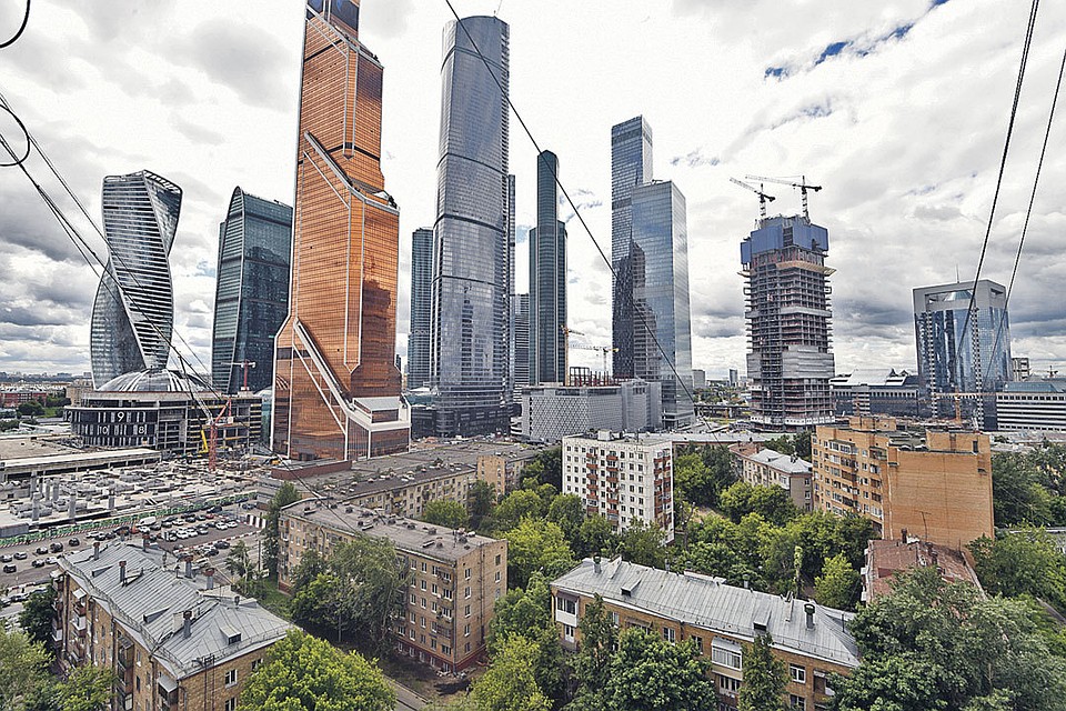 Хрущевки снесут по-умному, без шума и пыли.