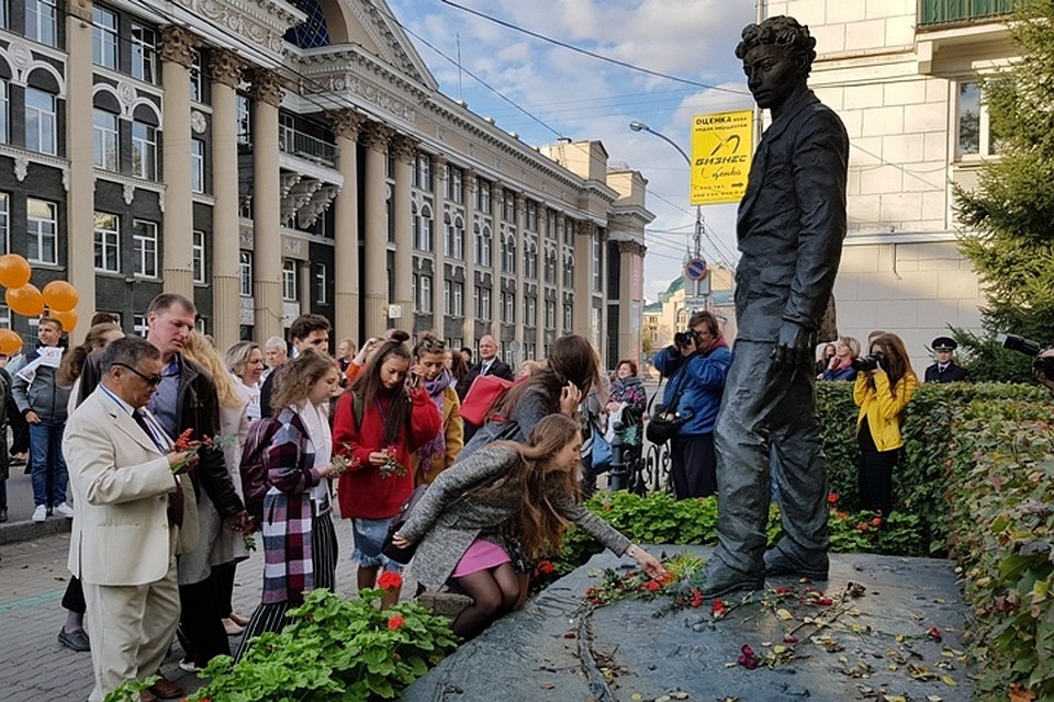 Театральный фестиваль имени Александра Вампилова: в Иркутск приехали 400 артистов со всего мира