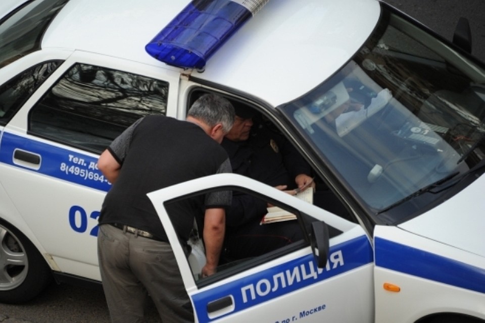 Правоохранители 20 сентября проверяют управы 12 районов Москвы