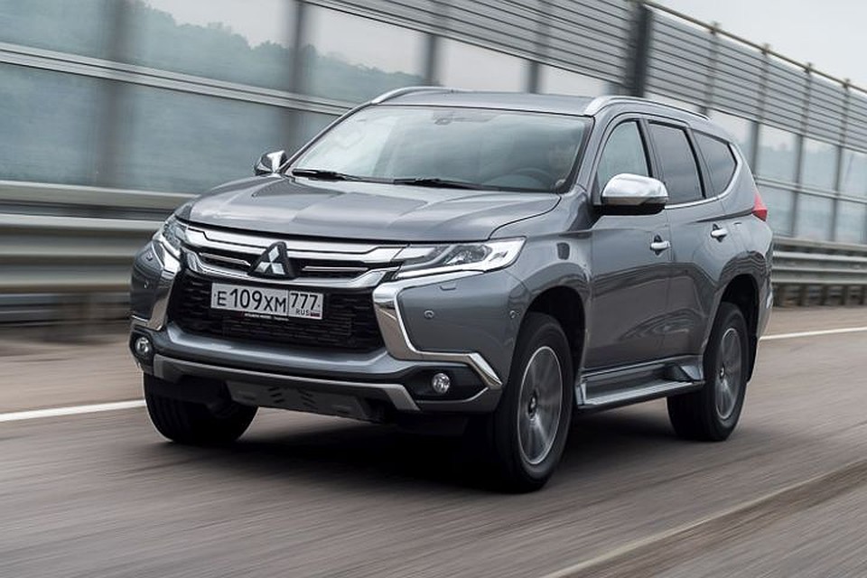 Теперь цены на Mitsubishi Pajero Sport начинаются с отметки 2 199 000 рублей