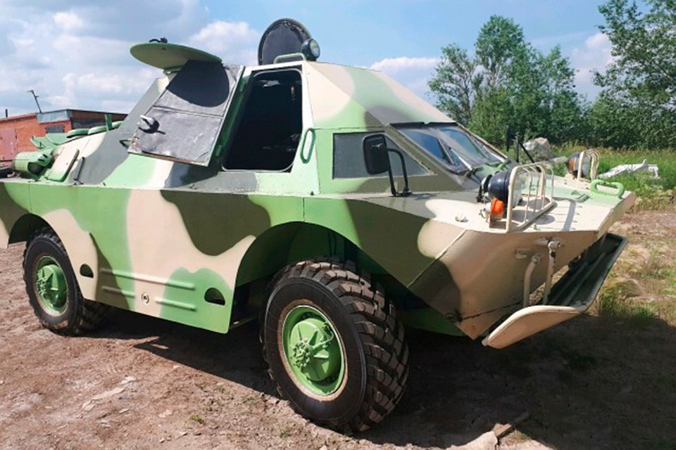 Челябинец реализует боевую машину разведчиков за 750 тыс. руб. Челябинец реализует боевую машину разведчиков за 750 тыс. руб.