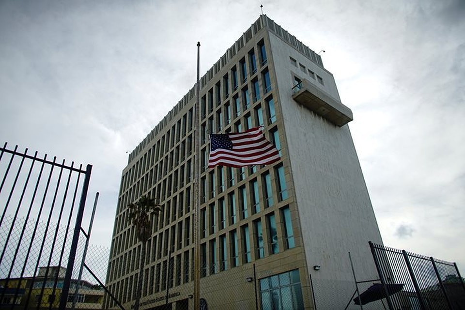 Здание посольства США в Гаване