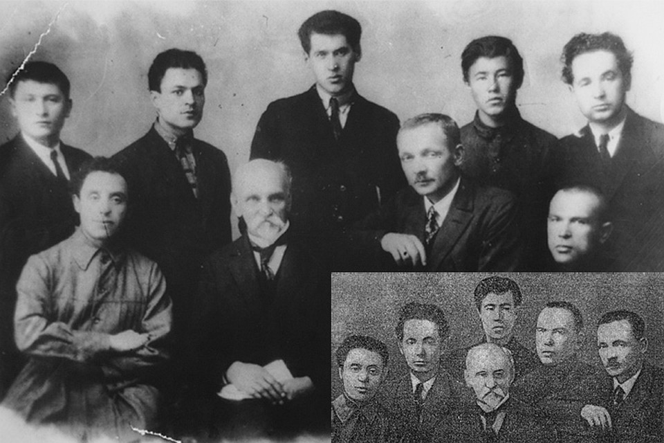 После нескольких перестраховок цензоров на фото с Янисом Райнисом (на верхнем фото второй слева в первом ряду) и Янкой Купалой (на верхнем фото третий слева в первом ряду) не только исчезли лица трех поэтов, но и переместились остальные действующие лица, чтобы замаскировать пустоты. Фото: архив музея.