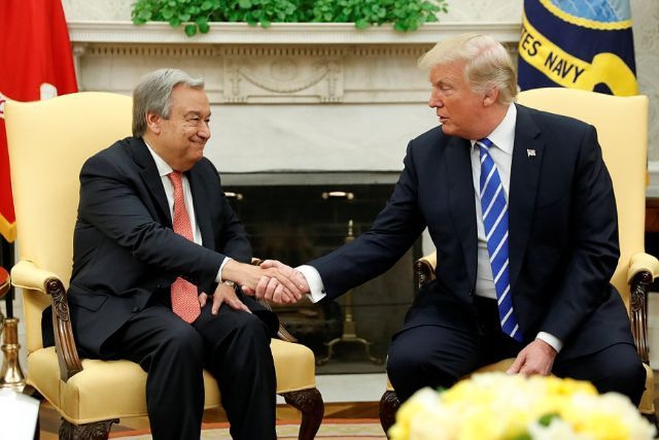 Президент США Дональд Трамп в пятницу вечером встретился с генсеком ООН Антониу Гутеррешем