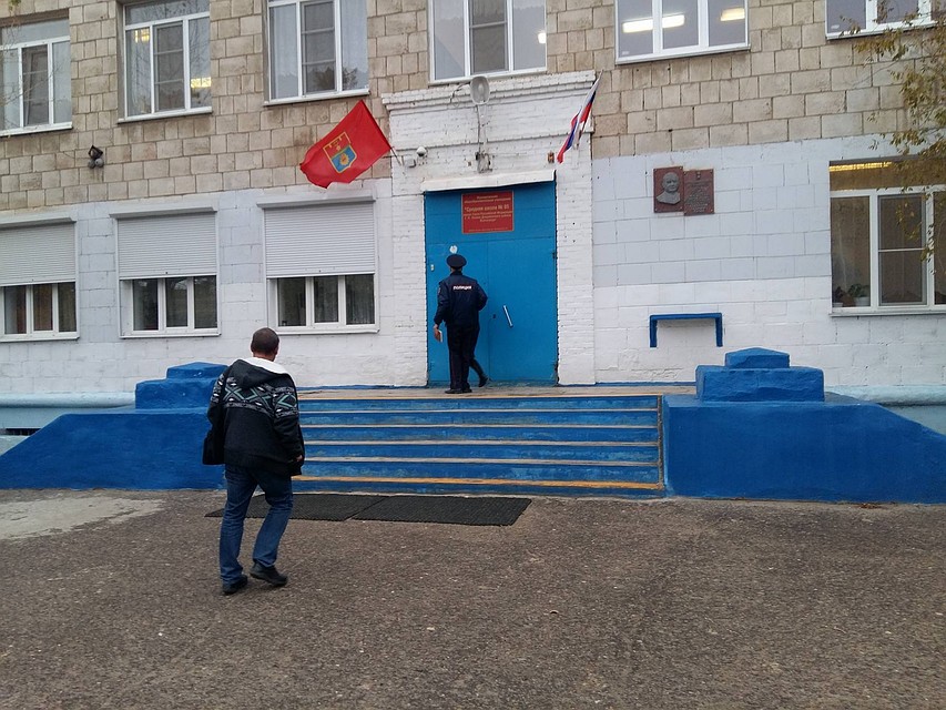 По факту смерти восьмиклассника в школе Волгограда возбуждено дело об убийстве По факту смерти восьмиклассника в школе Волгограда возбуждено дело об убийстве
