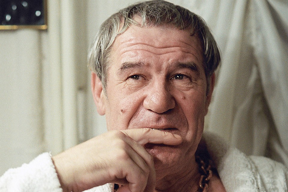 Народный артист России Виталий Шаповалов в 2003 году. Фото Эмиля Матвеева (ИТАР-ТАСС)