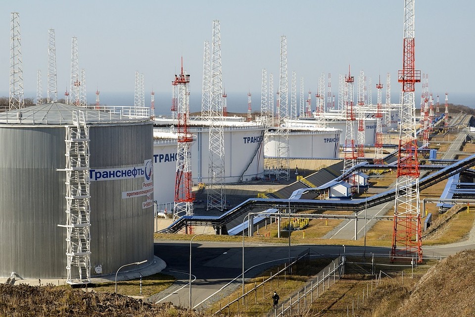 Кабмин одобрил введение нового налога для нефтяников