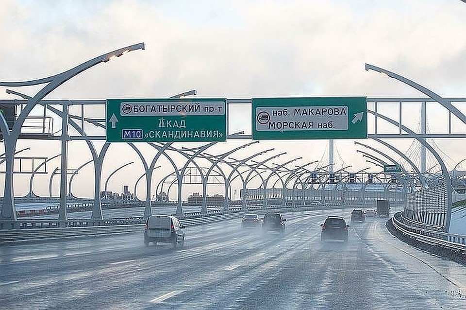 С открытием центрального участка ЗСД месячная пропускаемость скоростной автодороги увеличилась.