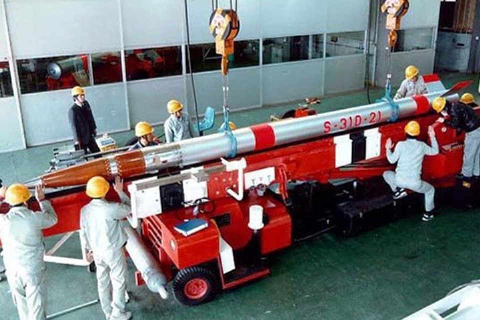 Самая маленькая в мире ракета-носитель SS-520. Фото: с сайта Японского агентства аэрокосмических исследований (JAXA)