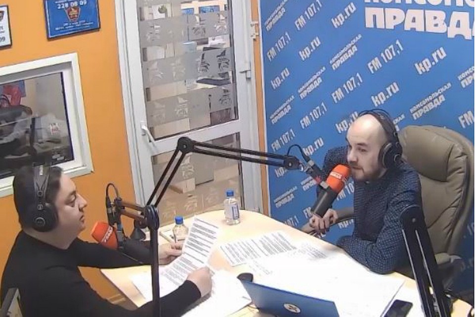107.1 FM