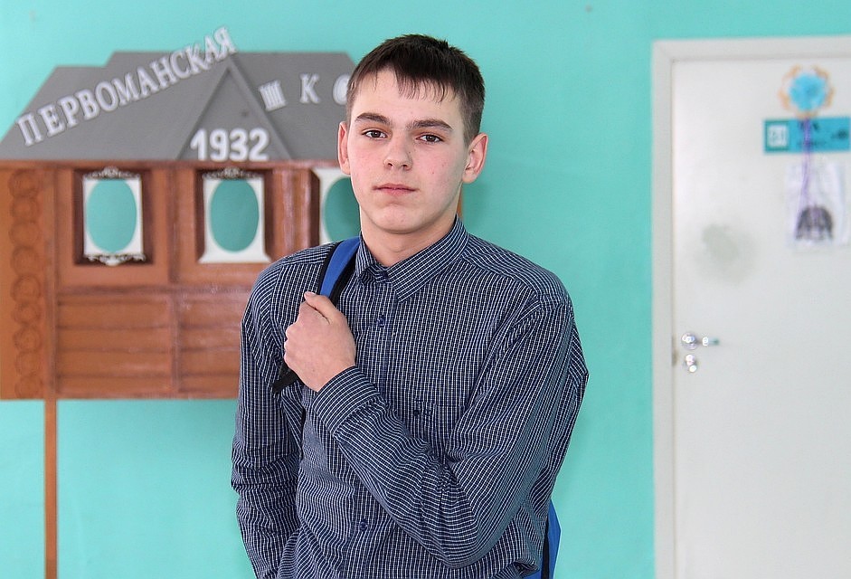15-летний Вадим вывел из огня всю свою семью