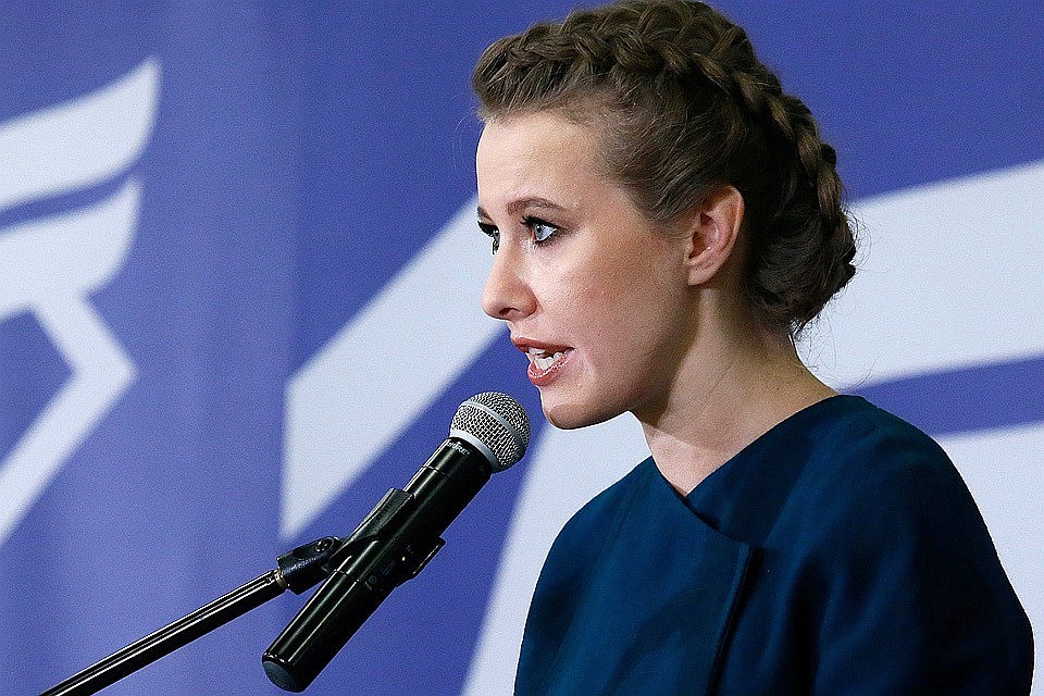 Собчак ждет извинений от Жириновского.