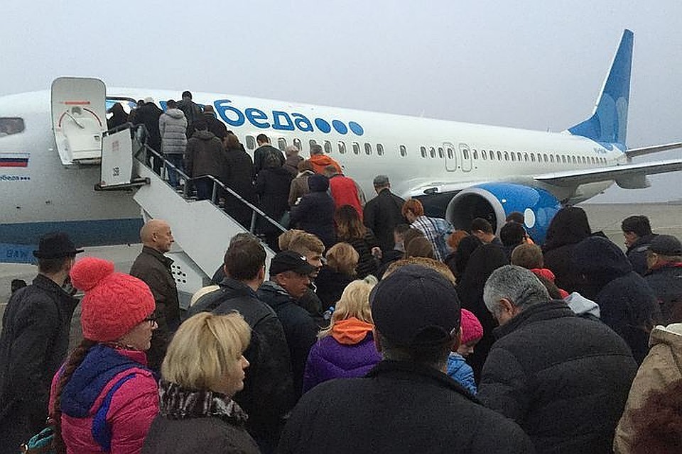 Штраф за хулиганство в самолете могут повысить до 30-50 тысяч рублей