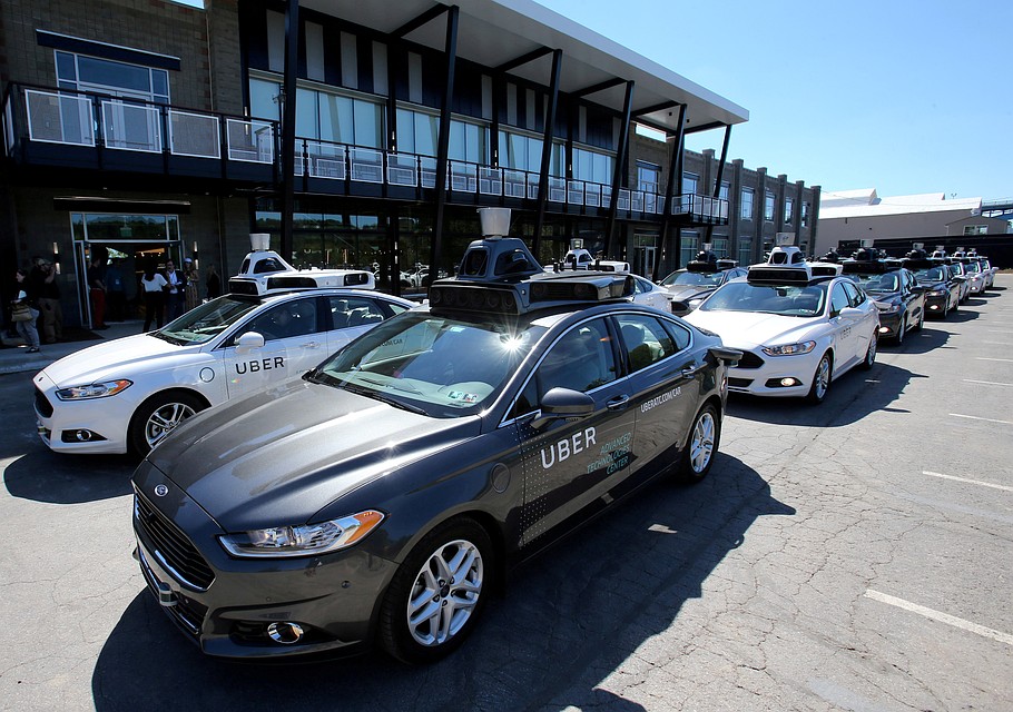 Uber стал вторым в мире такси-сервисом, запустившим программу беспилотных автомобилей