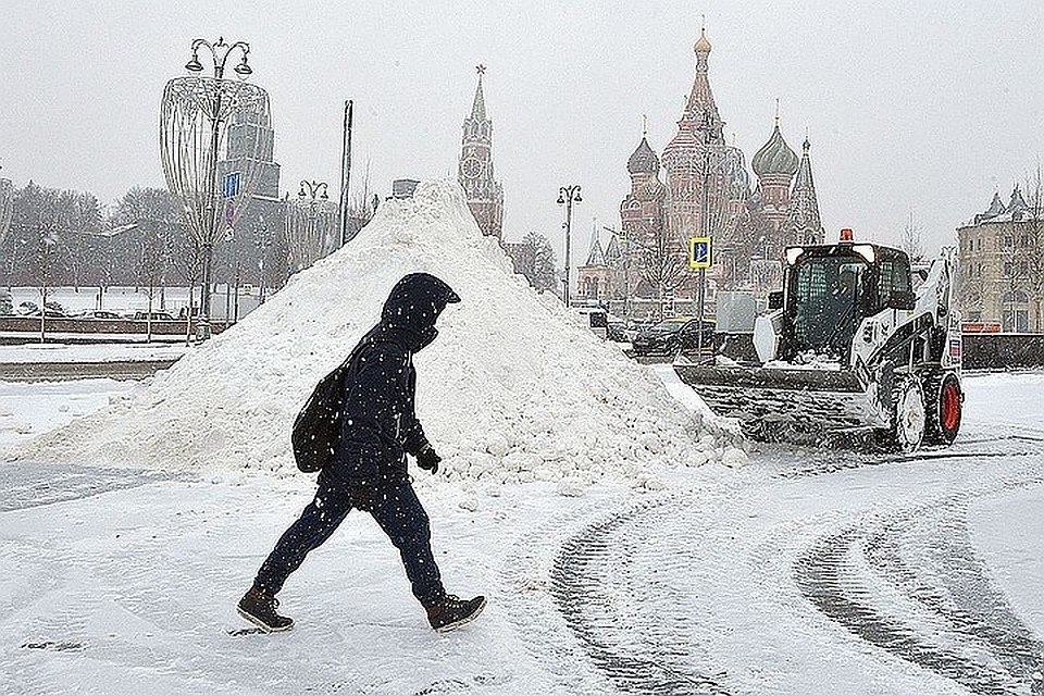 Москва еще долго не расстанется с сугробами