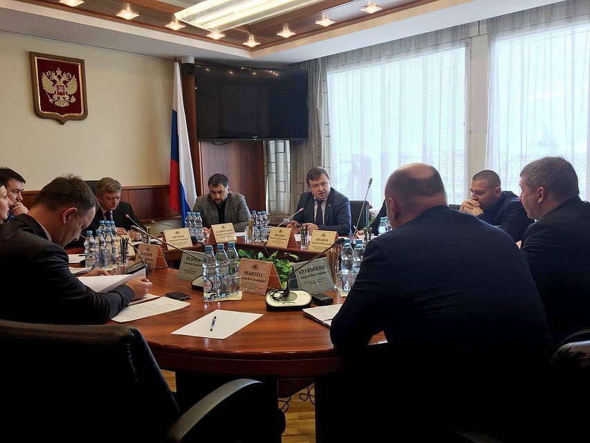 Свердловский депутат Государственной думы предложил чипировать трудовых мигрантов Свердловский депутат Государственной думы предложил чипировать трудовых мигрантов