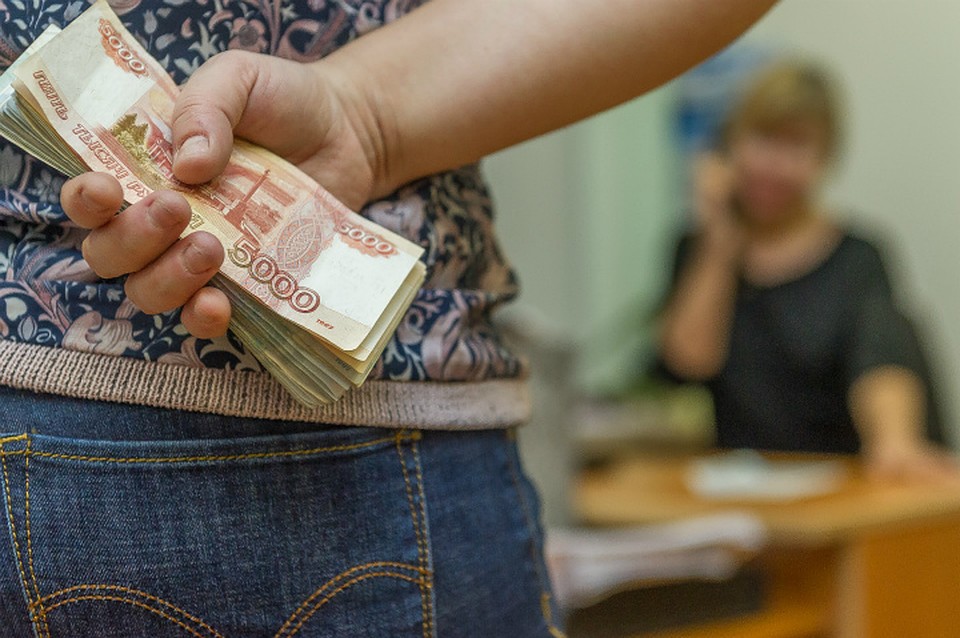 Специалисты уверяют, что взяточники обычно имеют хорошую репутацию - пока не вскрылись их темные "делишки"