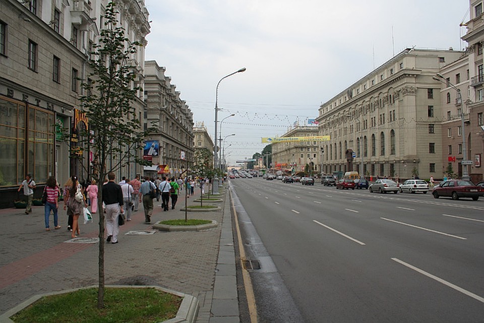 На проспекте Независимости нормы превышены почти в 70 раз! Архив "КП"