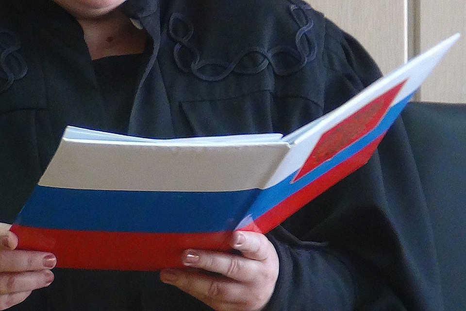 Суд запретил водителю садиться за руль в течении полутора лет