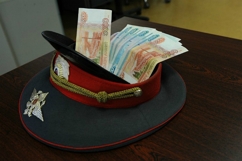 Взятки были поставлены на поток.