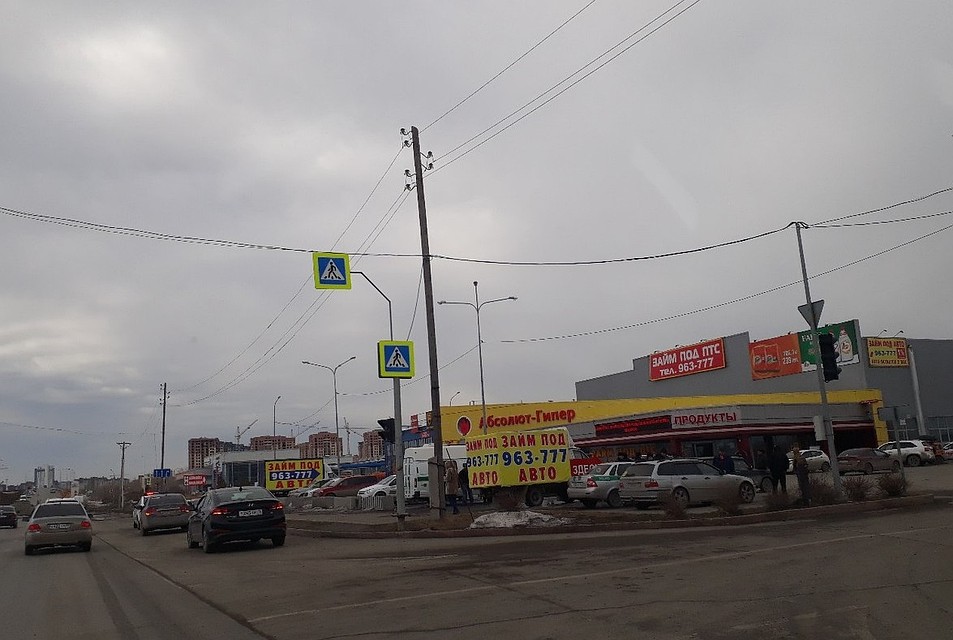 Массовая проверка водителей в районе совмещенного моста по улице Мельникайте
