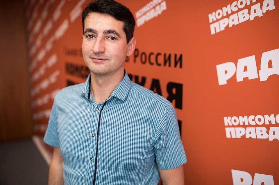 Евгений берет пример с известного благотворителя Елизаветы Глинки.