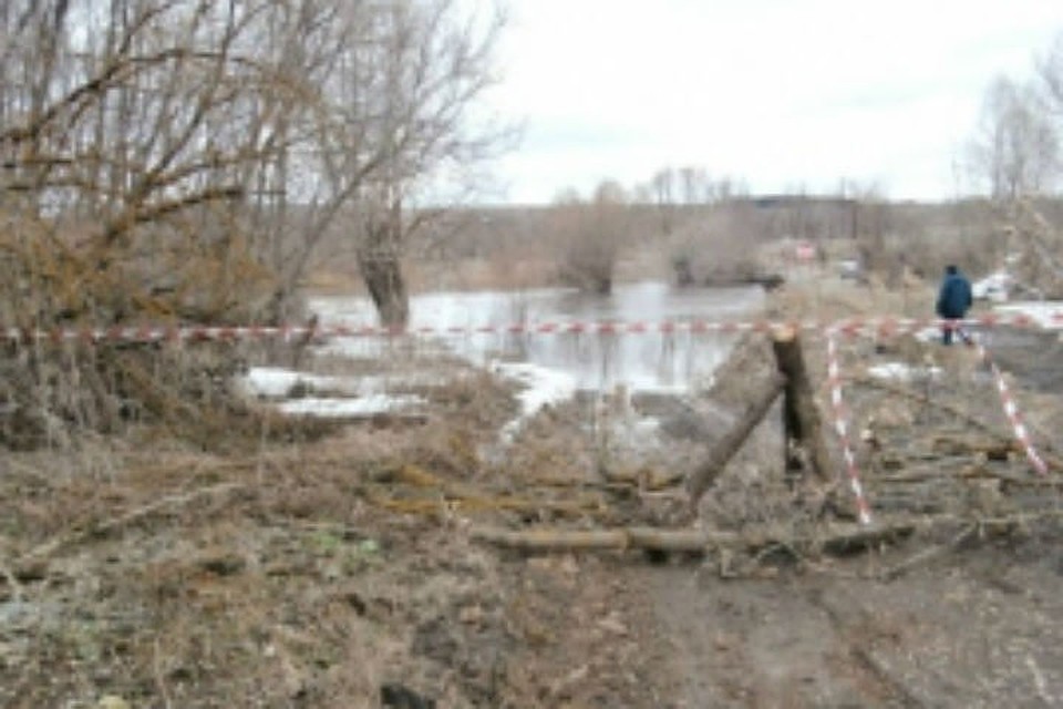 Низководный мост затопило в Нижегородской области.