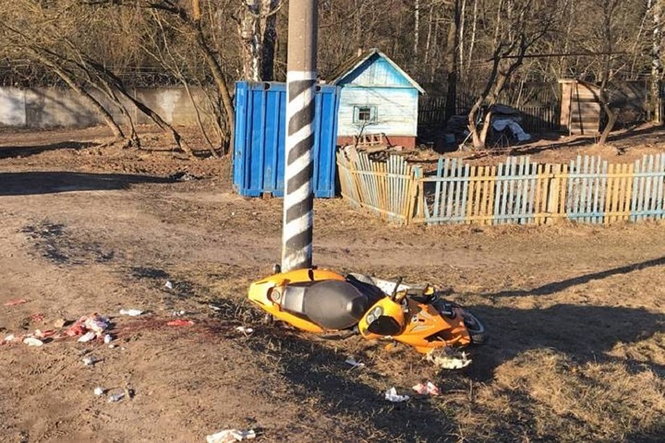 Школьница была за рулем скутера без мотошлема. Фото: МВД РБ