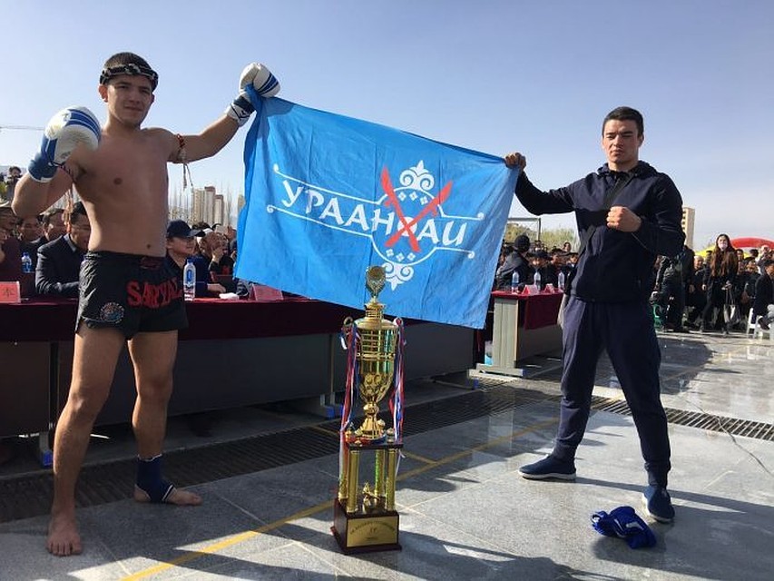 Александр является воспитанником спортивного клуба «Ураанхай».