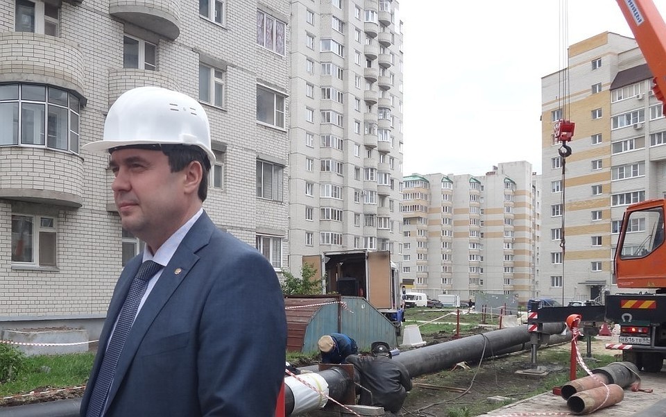 Игорь Кулаков контролирует ход ремонтных работ на трубопроводе в Тамбове