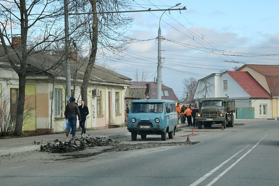 Всего в этом году в городе отремонтируют 30 тысяч квадратных метров дорог.