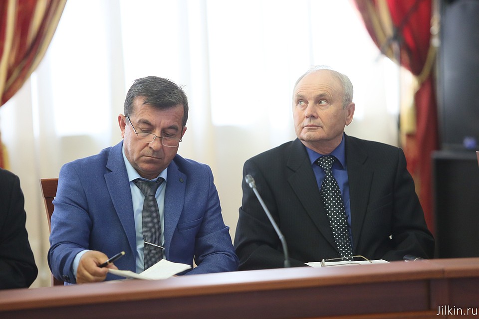 На заседании общественной палаты раскритиковали деятельность астраханских чиновников