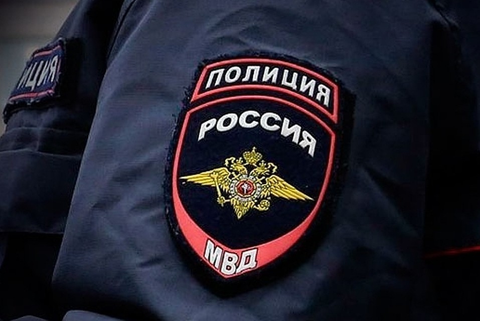 Следователям предстоит узнать, кто зарезал хозяина квартиры и его подругу. ФОТО: 78.мвд.рф