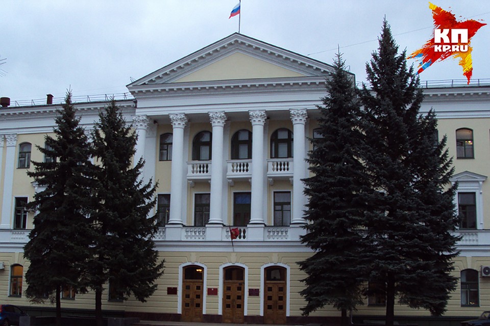 Спикер облумы Владимир Попков заработал 4,8 миллиона рублей.
