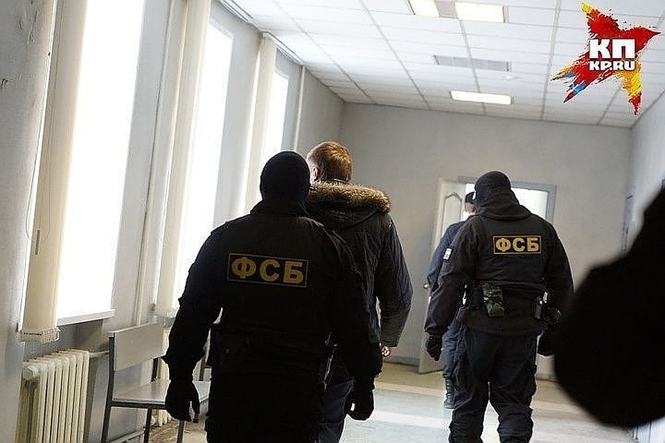 В Нижнем Новгороде неизвестный расстрелял полицейских.