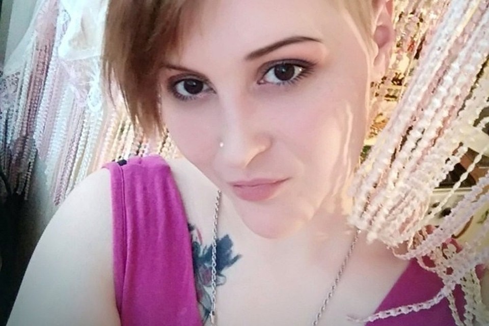 Дома пропавшую мурманчанку ждет 4-летняя дочка. И наверняка дождется! Фото: vk.com/murmanspas51