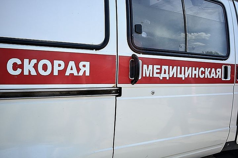 Девочку на скорой увезли в реанимацию, но спасти не смогли