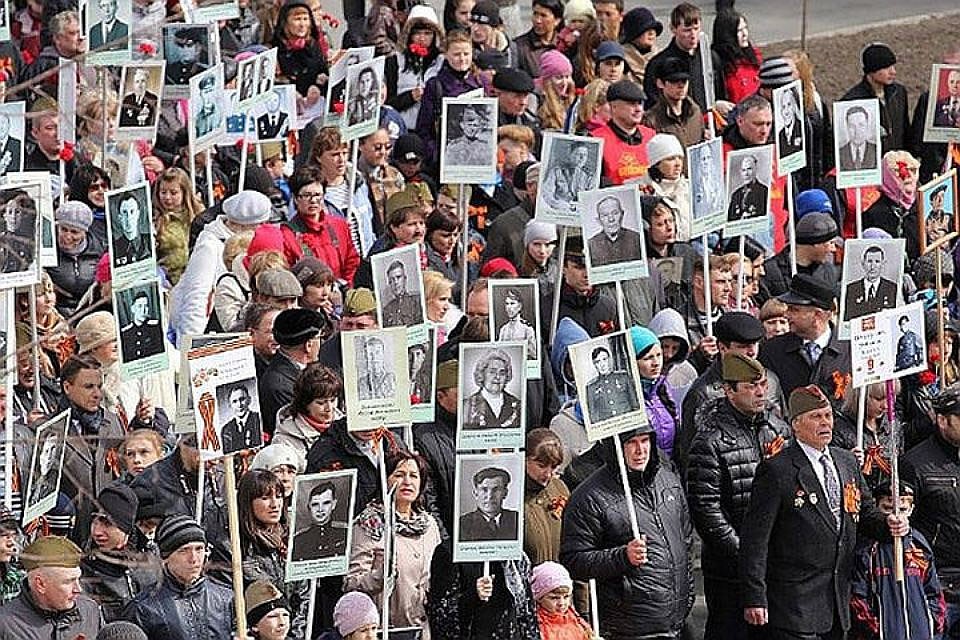 Традиционная акция «Бессмертного полка», которая проходит в латвийской Юрмале 9 мая, впервые отменяется. Фото: с сайта omskzdes.ru