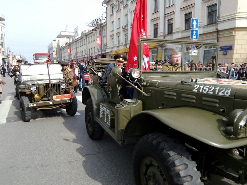На улице Республики состоится парад военной техники