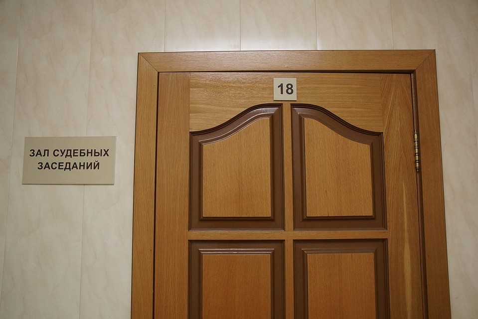 Злоумышленник нанес здоровью полицейского легкий вред
