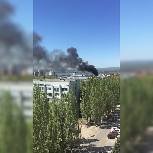Столб дыма взвился над Самарой