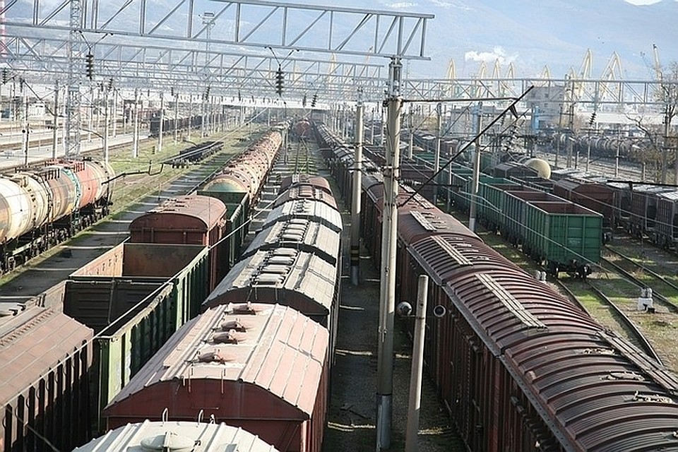 Подросток умер от удара током на железнодорожной станции в Шелехове