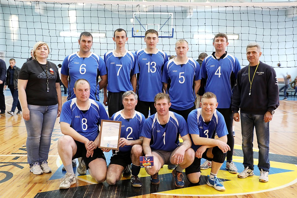 Алтай-Кокс провел открытый турнир по волейболу