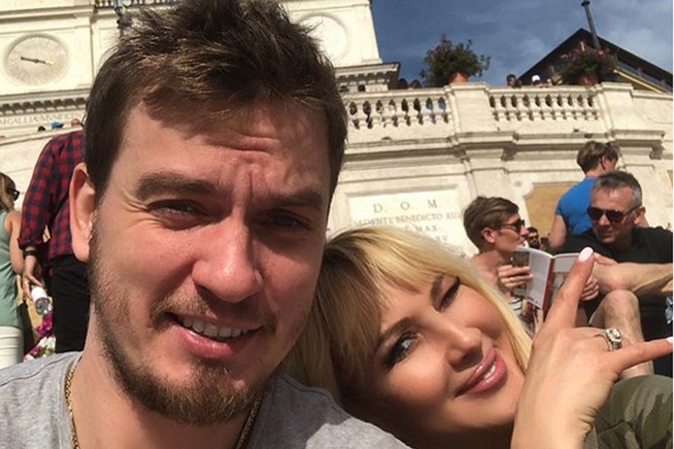 Муж Леры хоккеист Игорь Макаров в 30 лет станет дедушкой. Фото: Инстаграм.