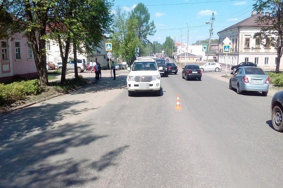 Водитель внедорожника нарушил ПДД Фото: УГИБДД РФ по Тверской области