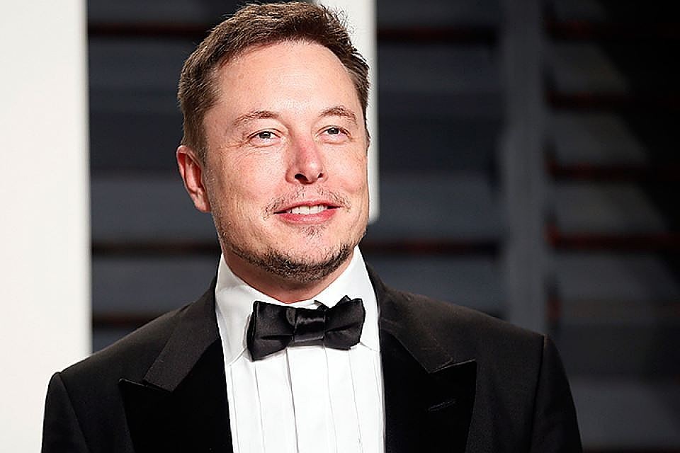 Глава компаний SpaceX и Tesla Илон Маск
