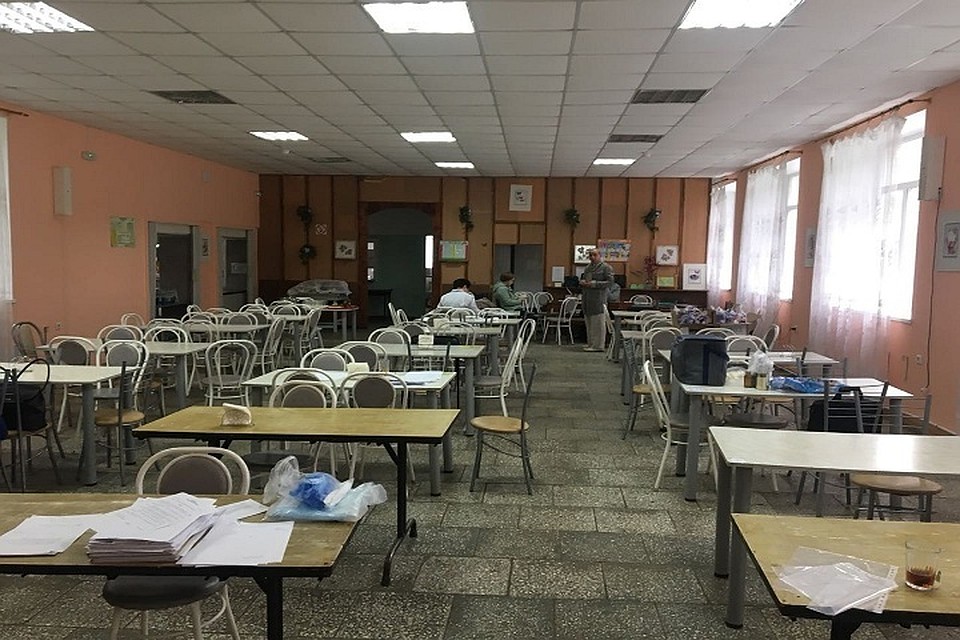 В столовой детского оздоровительного лагеря под Нижним Тагилом отравились больше 60 детей