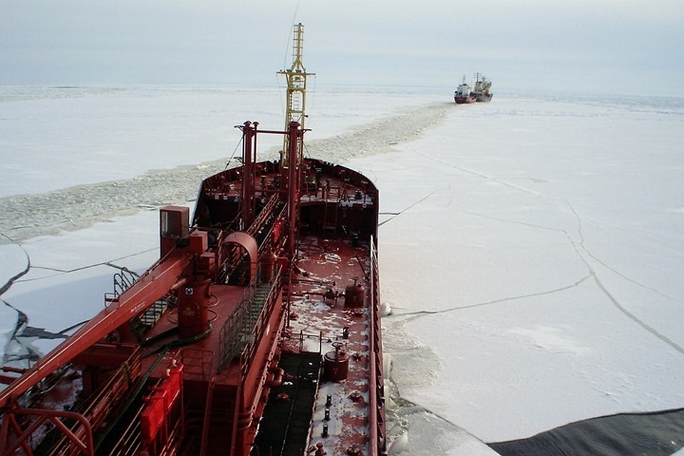 Северный морской путь начинается в Мурманской области и имеет для региона большое значение. Развивать этот транспортный коридор будут Россия и Китай.
