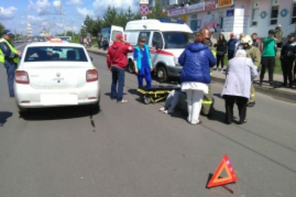 Фото с места ДТП: МЧС по Ярославской области.